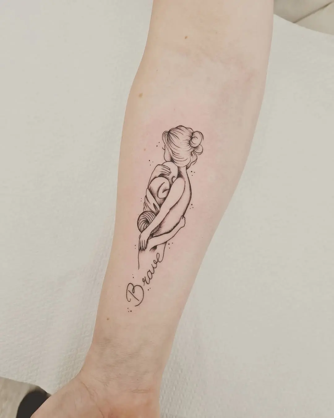 A touching tribute to motherhood and bravery