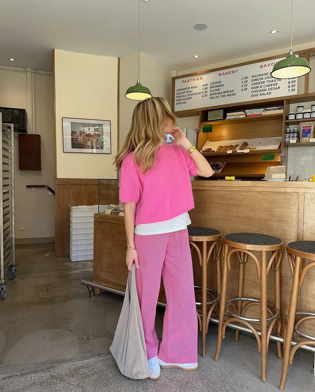 Vibrant pink pants for chic casual outings