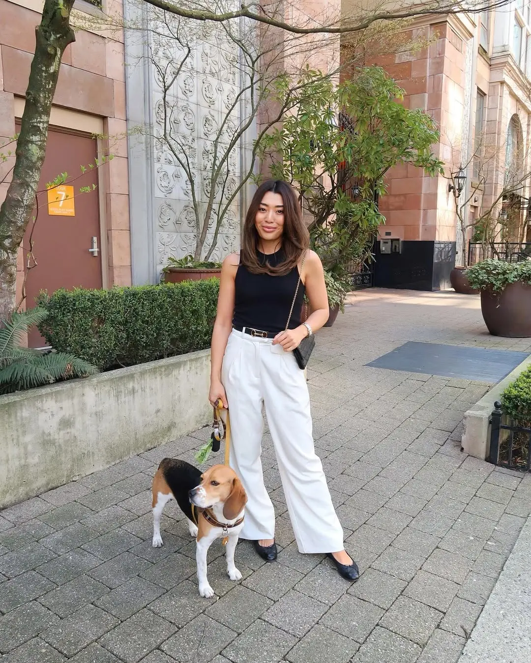 Chic White Pants Outfit for Effortless Style