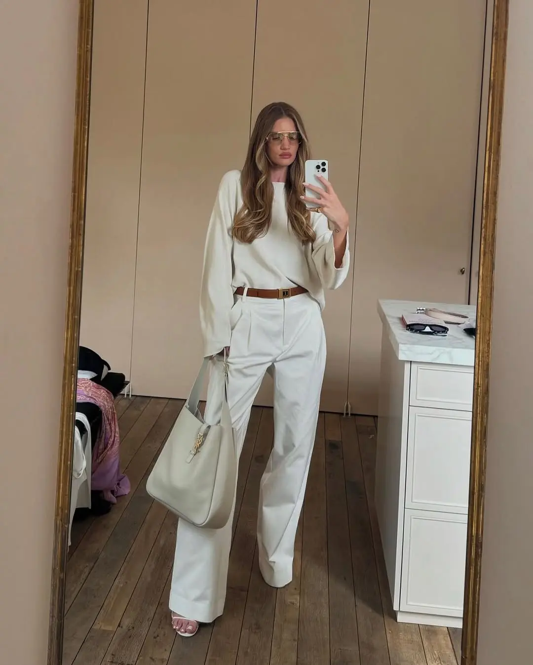 Chic White Pants for Effortless Elegance