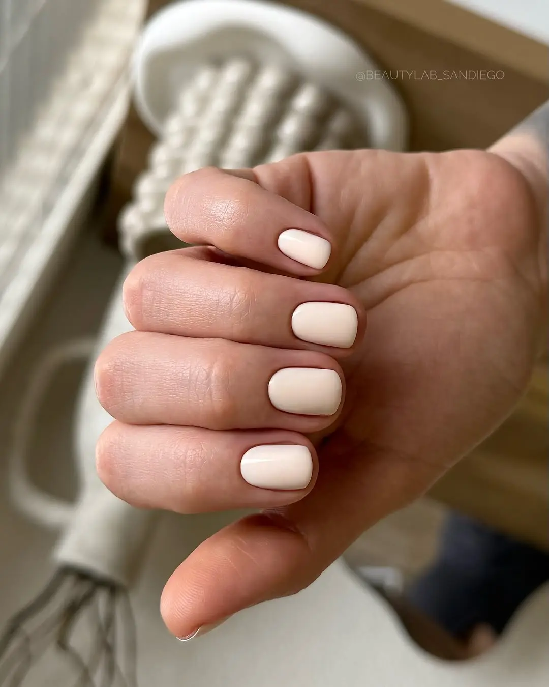 Chic Beige Nails for a Modern Look