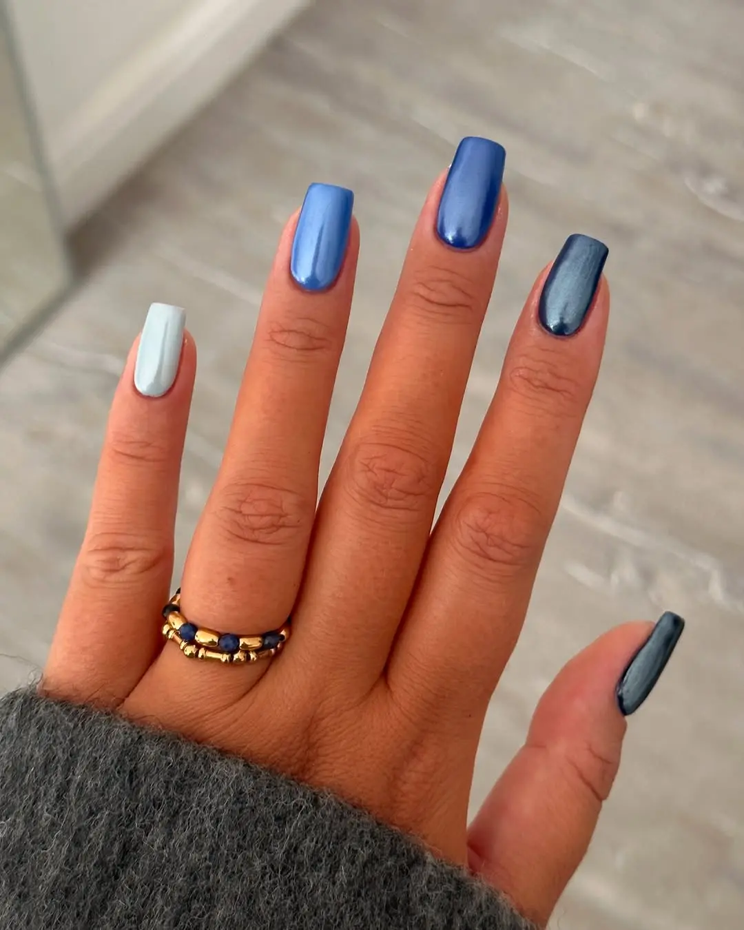Chic Blue Nail Designs for Modern Styles
