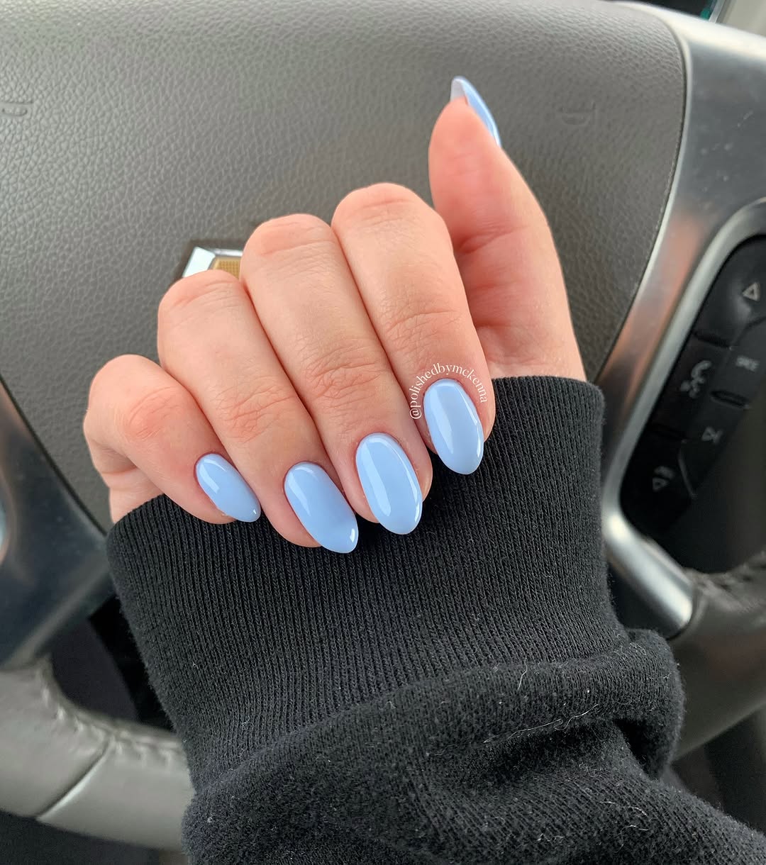Chic Blue Nails Perfect for Any Occasion