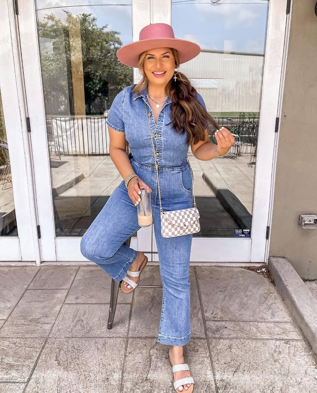 Stylish and casual summer jumpsuit look
