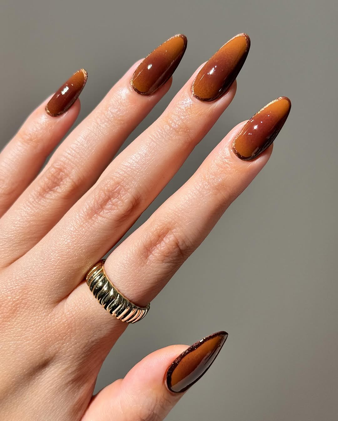 Gorgeous chocolate brown ombre nail design
