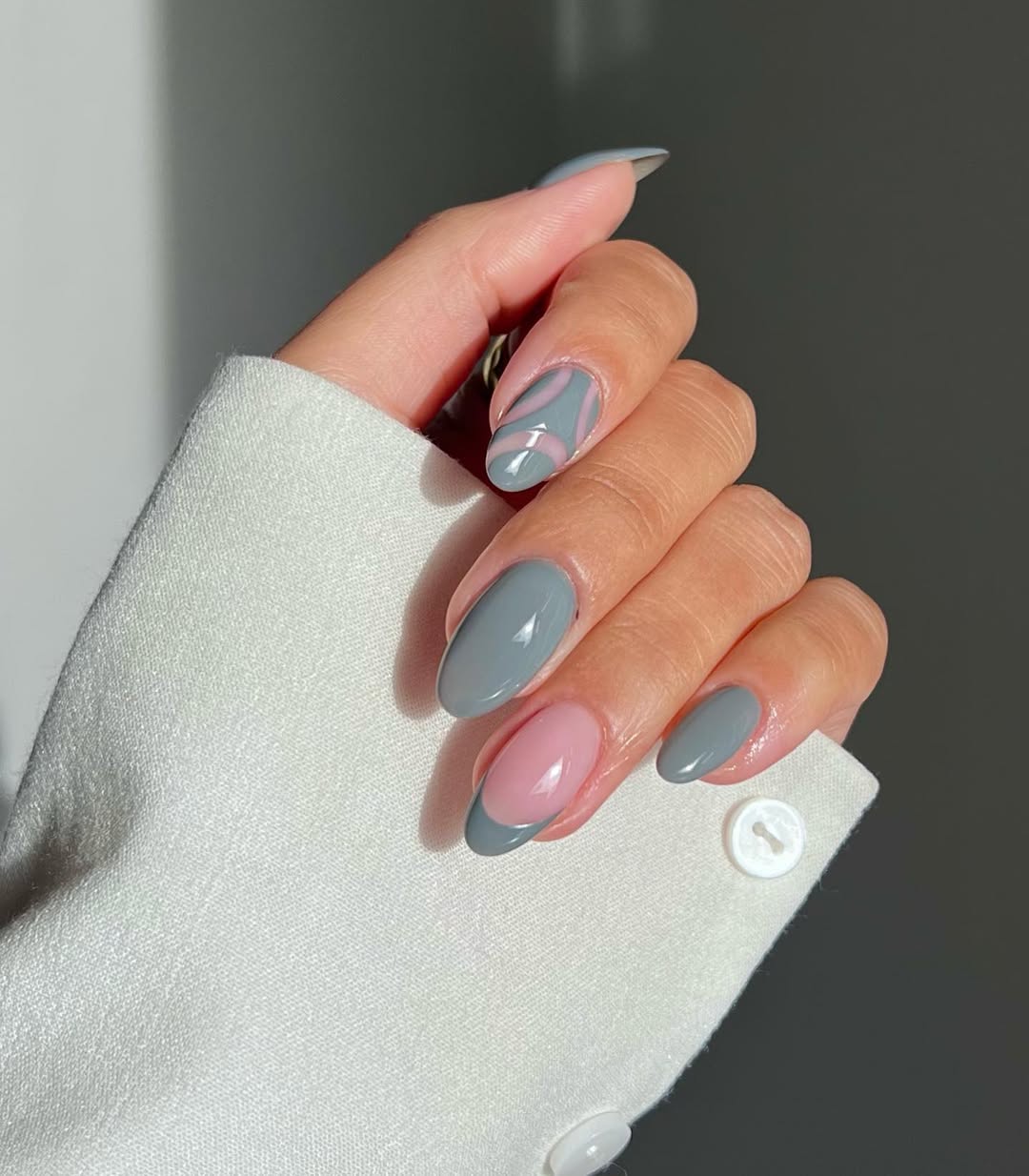 Chic grey nails with a stylish touch
