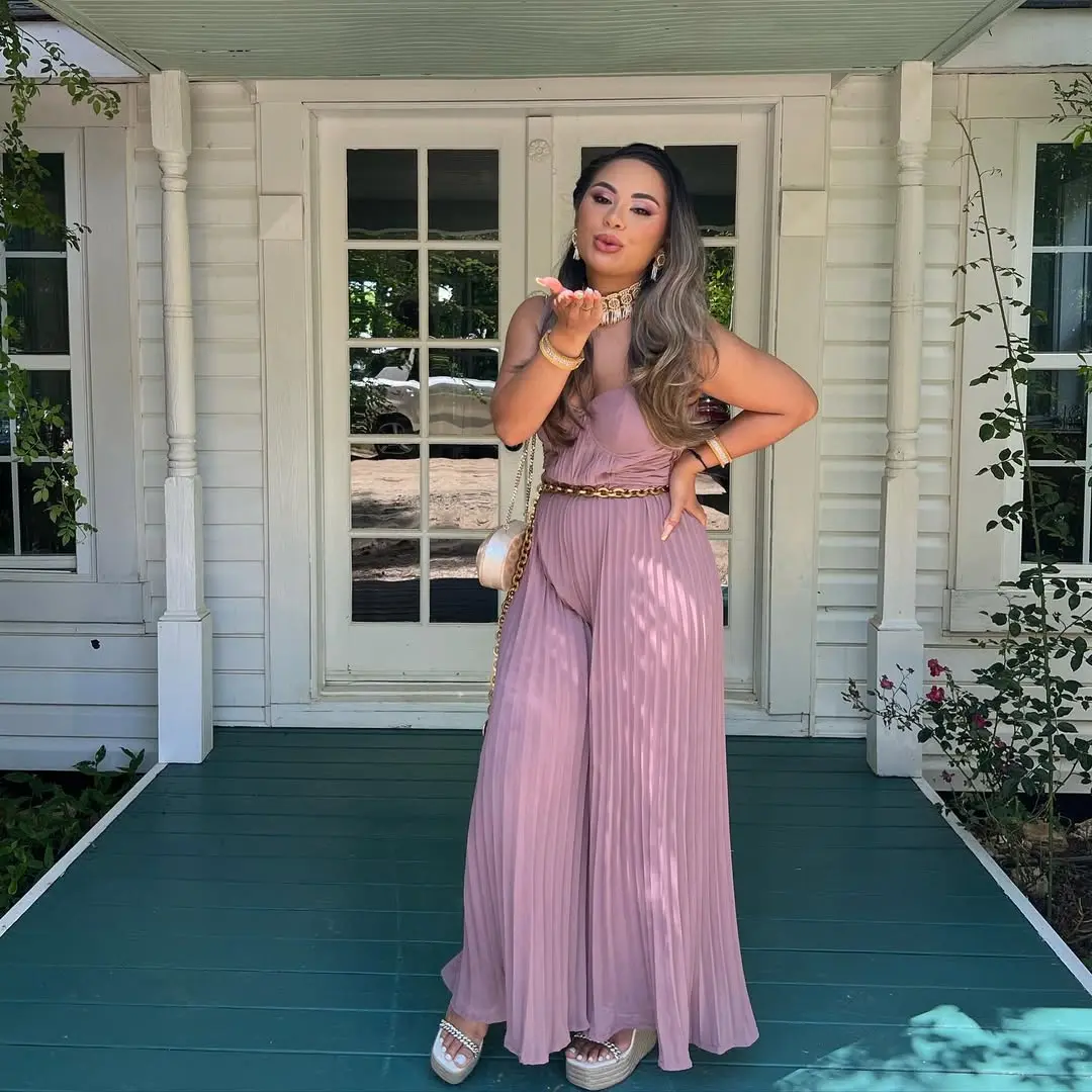 Chic Blush Jumpsuit for Effortless Elegance