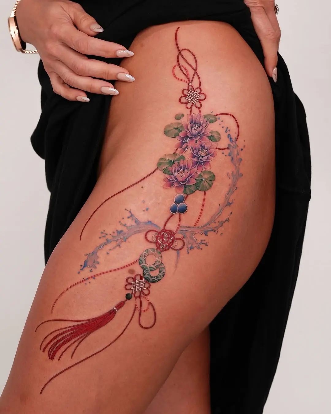 Stunning floral leg tattoo with vibrant colors