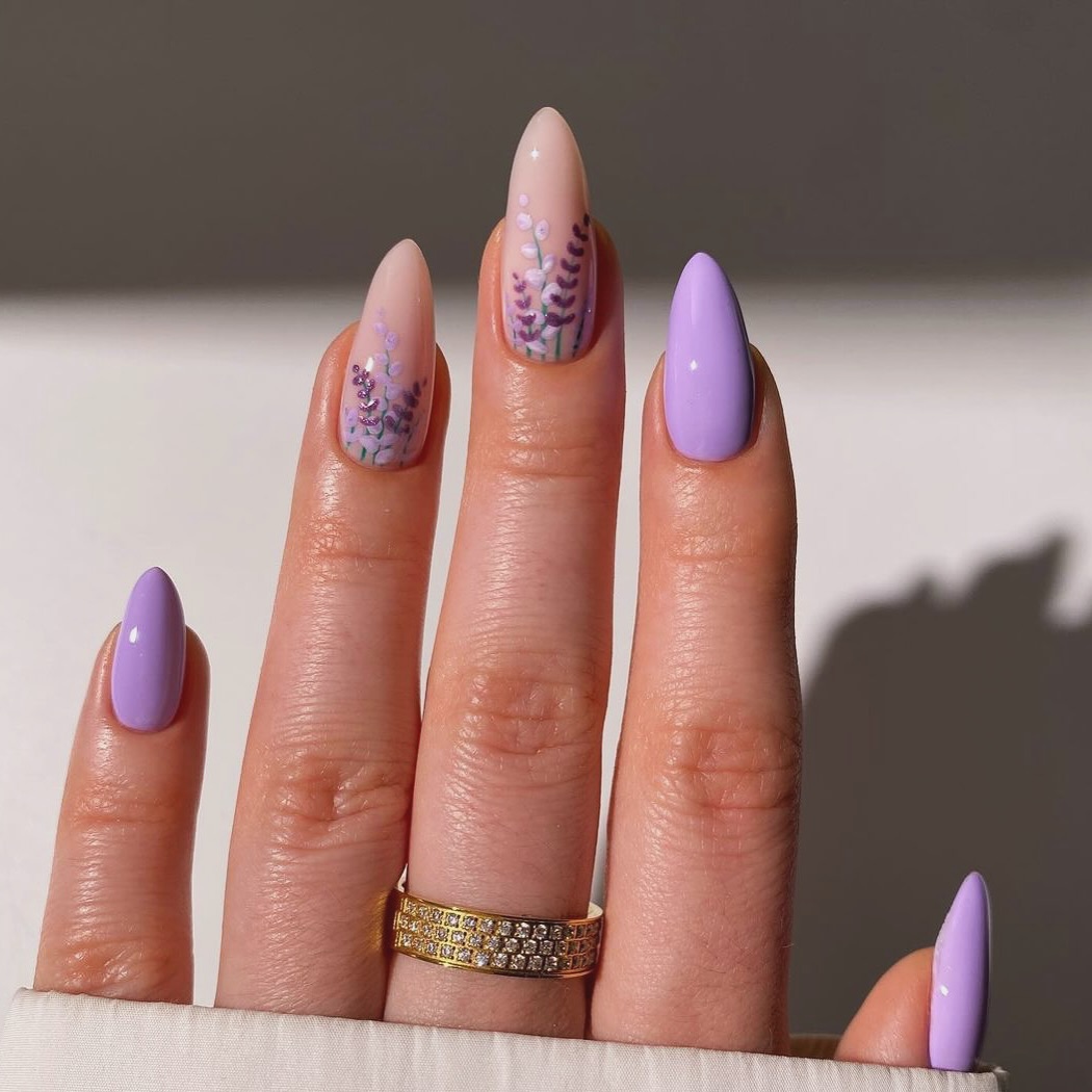 Charming floral and lavender nail art design