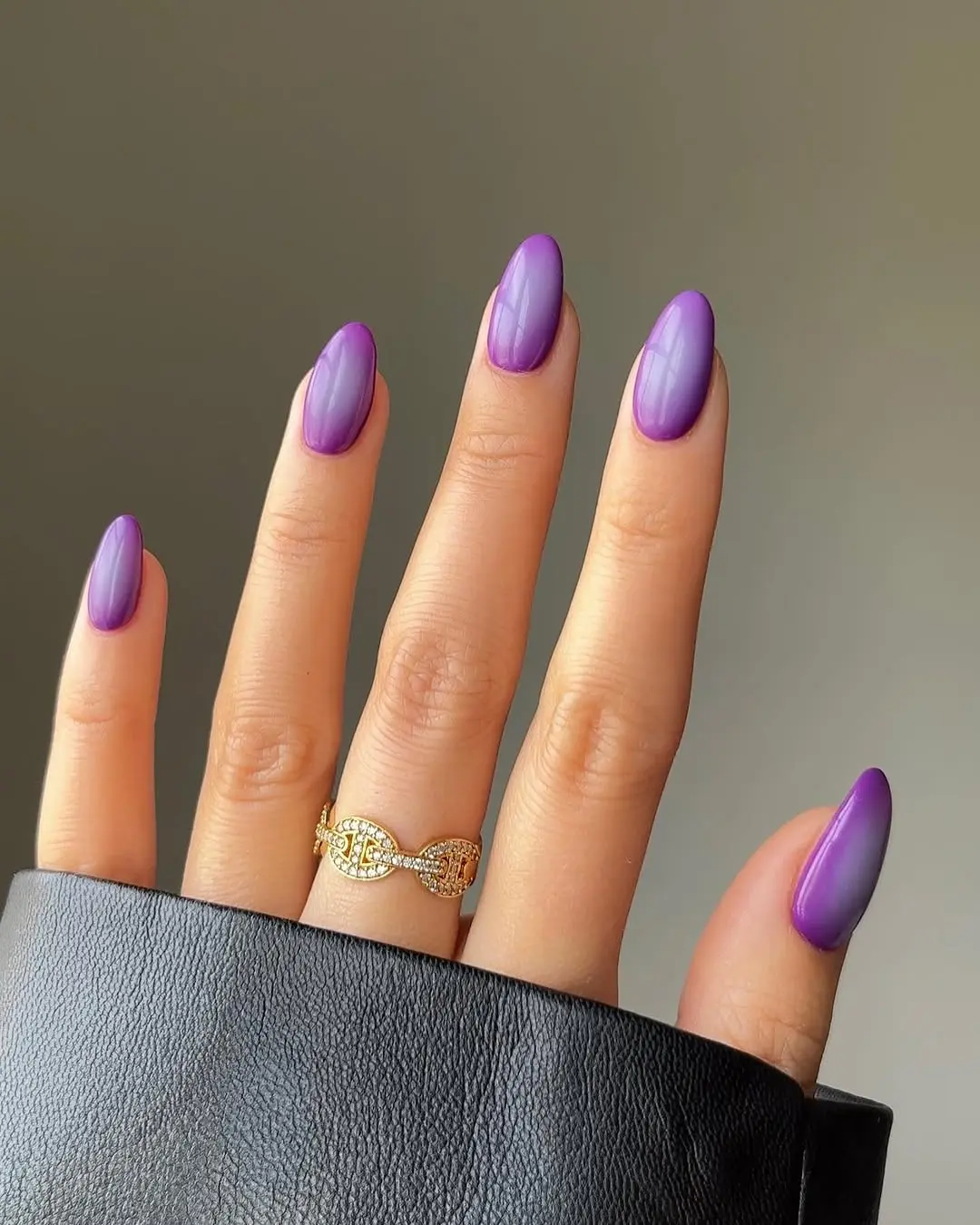 Stunning Ombre Purple Stiletto Nails Shine Bright