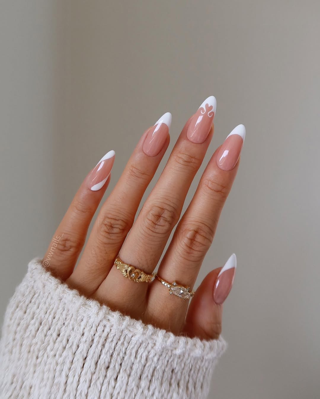 Chic white nails with elegant details