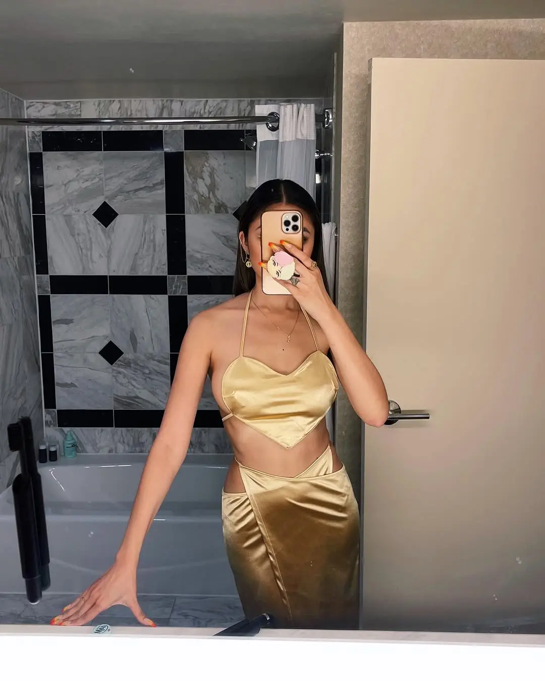 Stylish Golden Satin Outfit for Concerts
