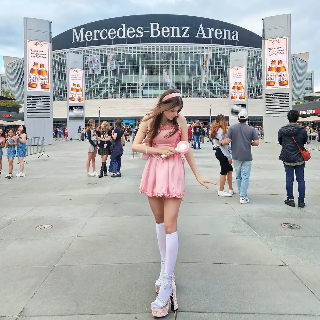 Chic Pink Dress for Concert Vibes