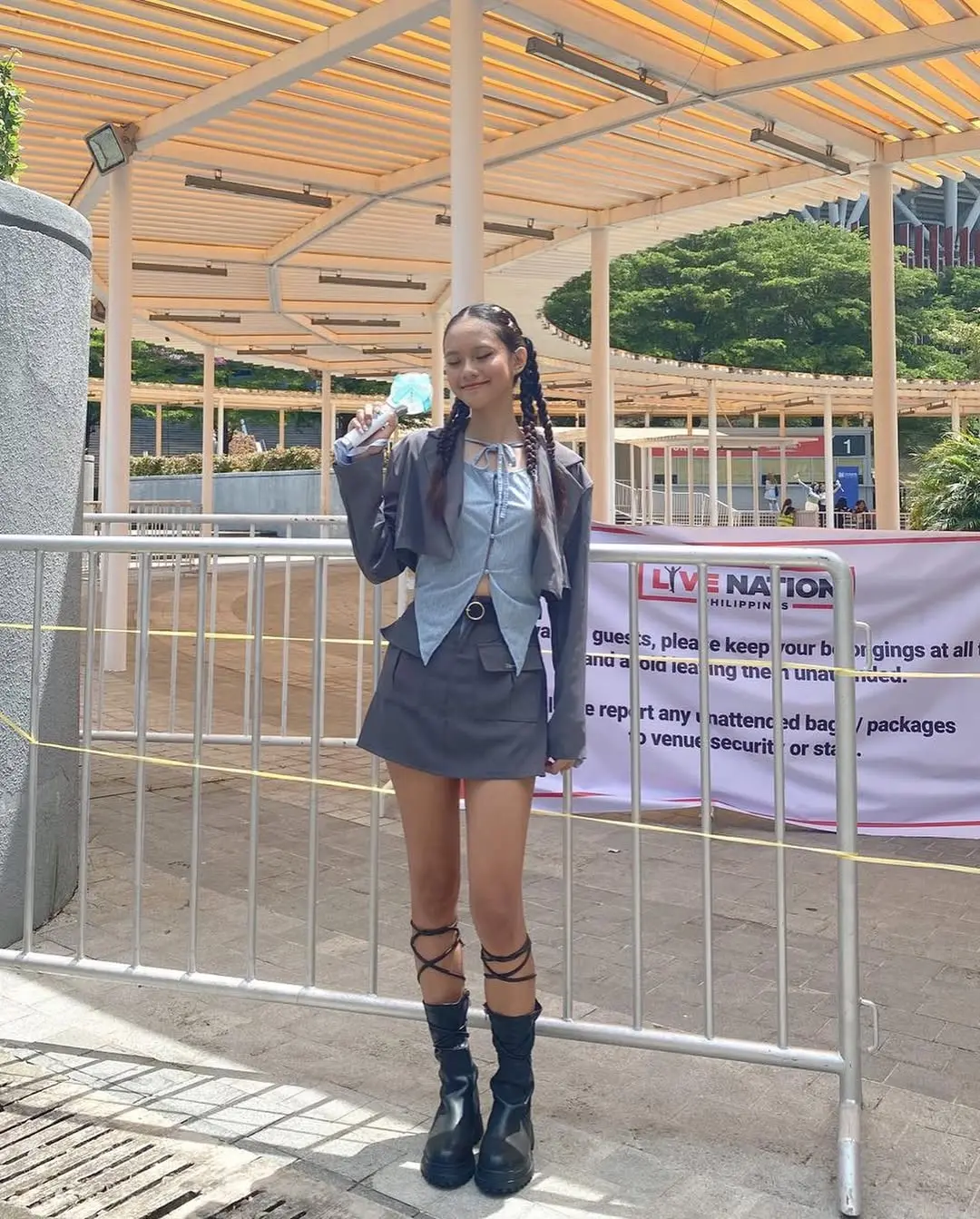 Stylish and edgy concert outfit inspiration