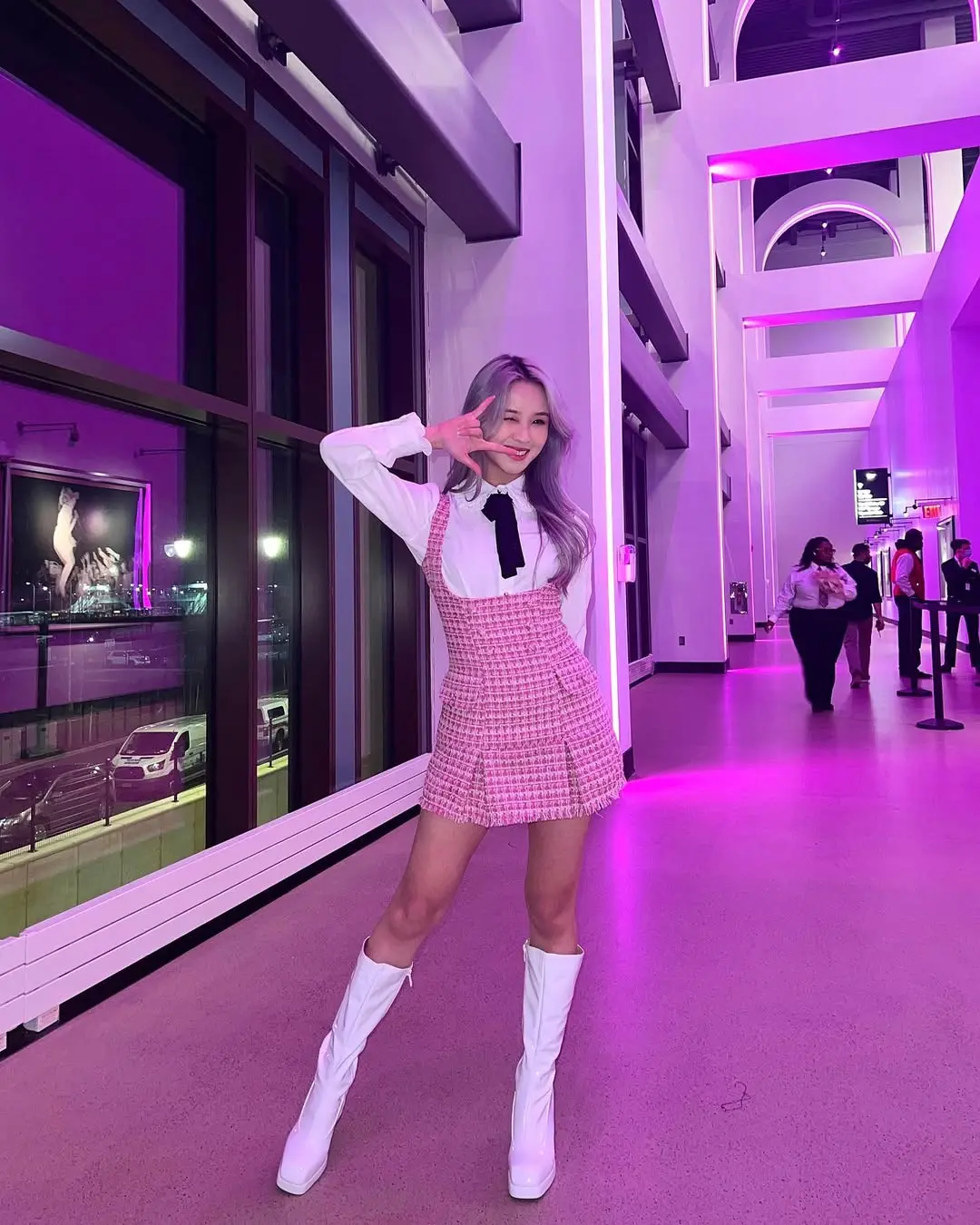 Stylish pink suspender dress for concert vibes