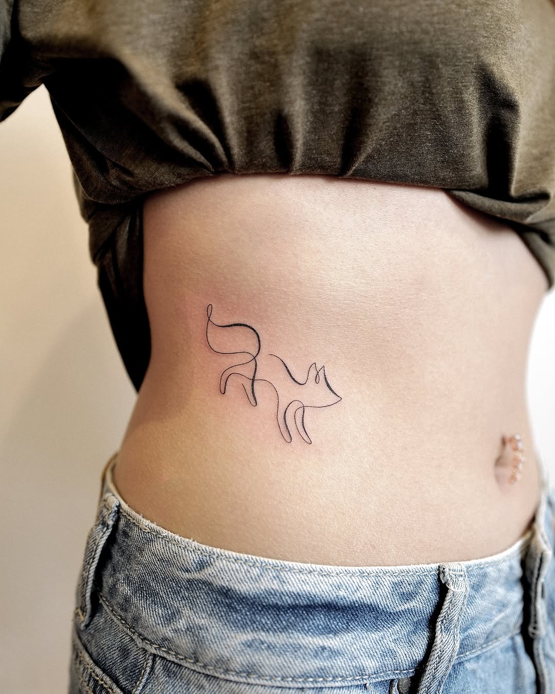 Minimalist Fox Tattoo: Simple and Elegant Design