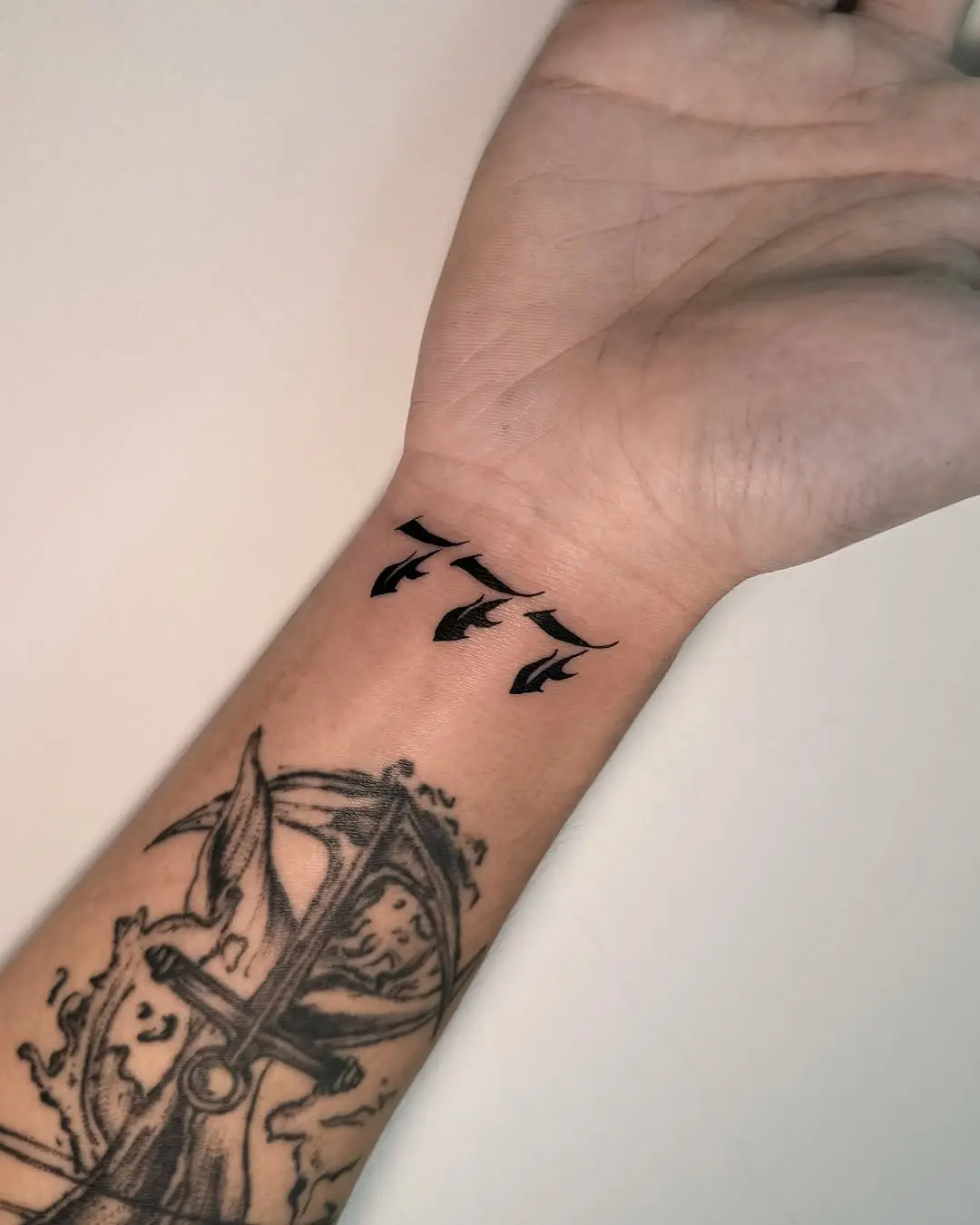 Stylish Dolphin Design for Tattoo Lovers