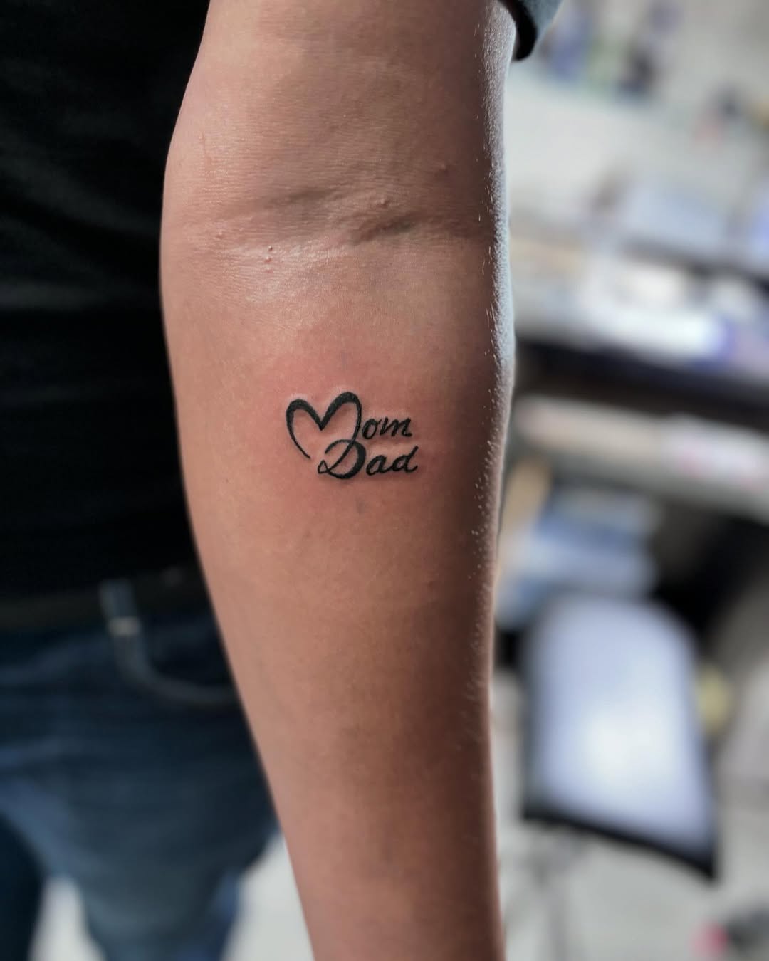 Heartfelt Dad Tattoo with Elegant Script