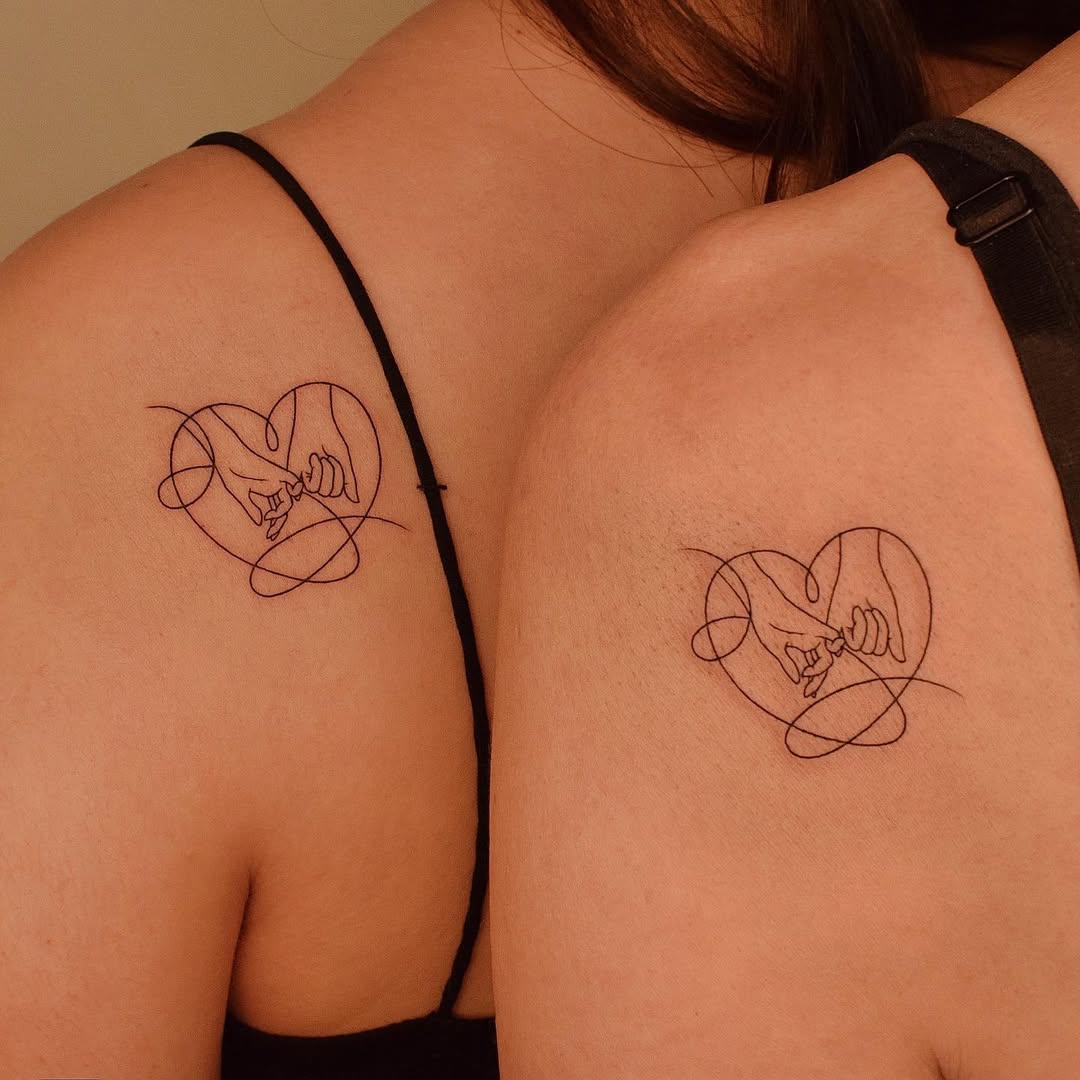 Stylish duo heart tattoos for mothers and daughters