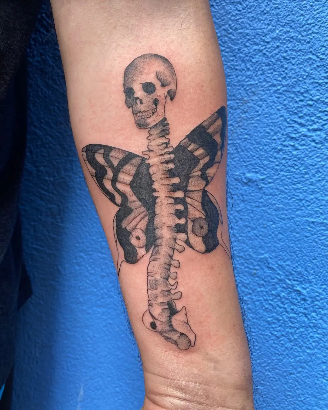 A unique fusion of life and death symbolism