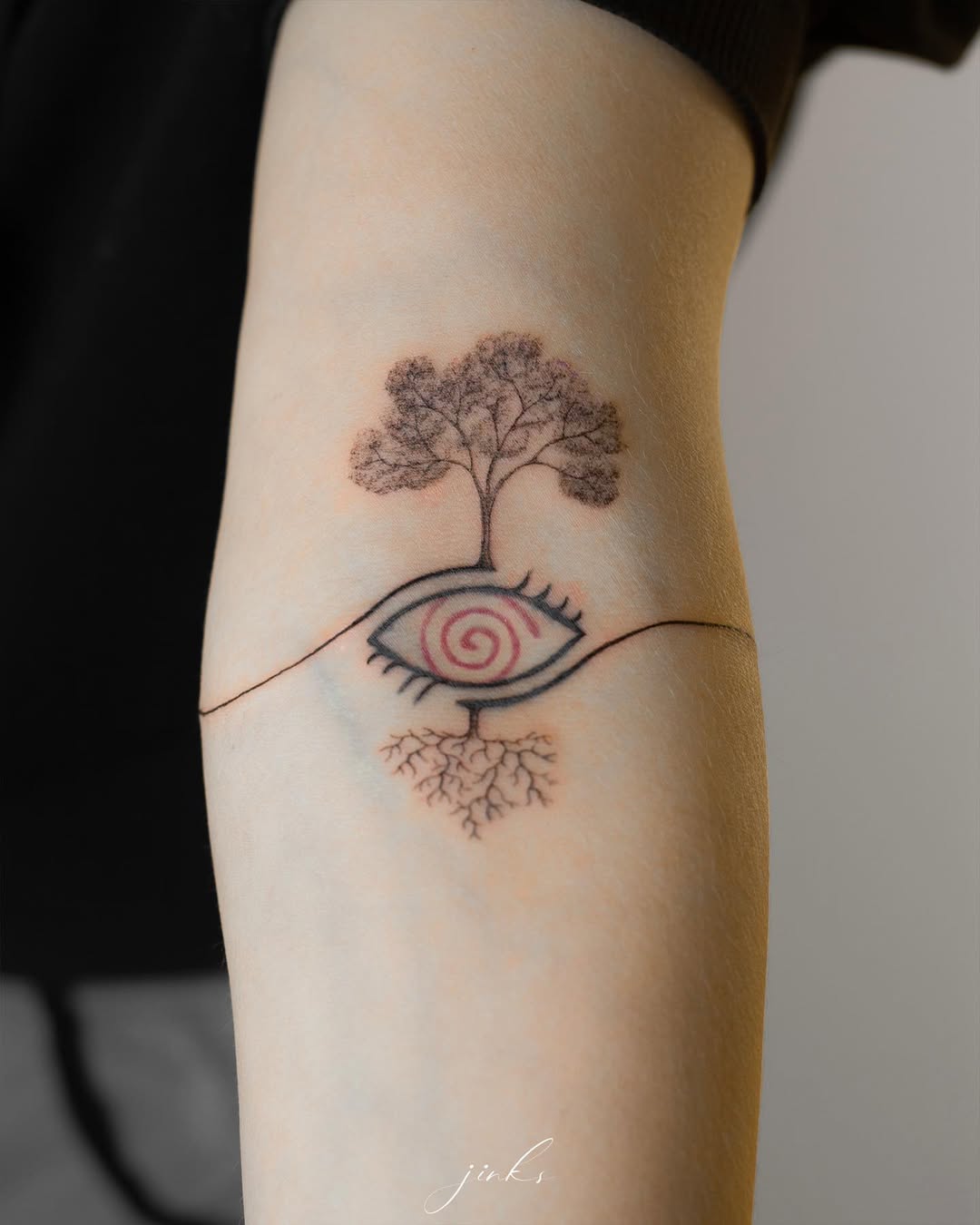 Intricate design merging nature and vision