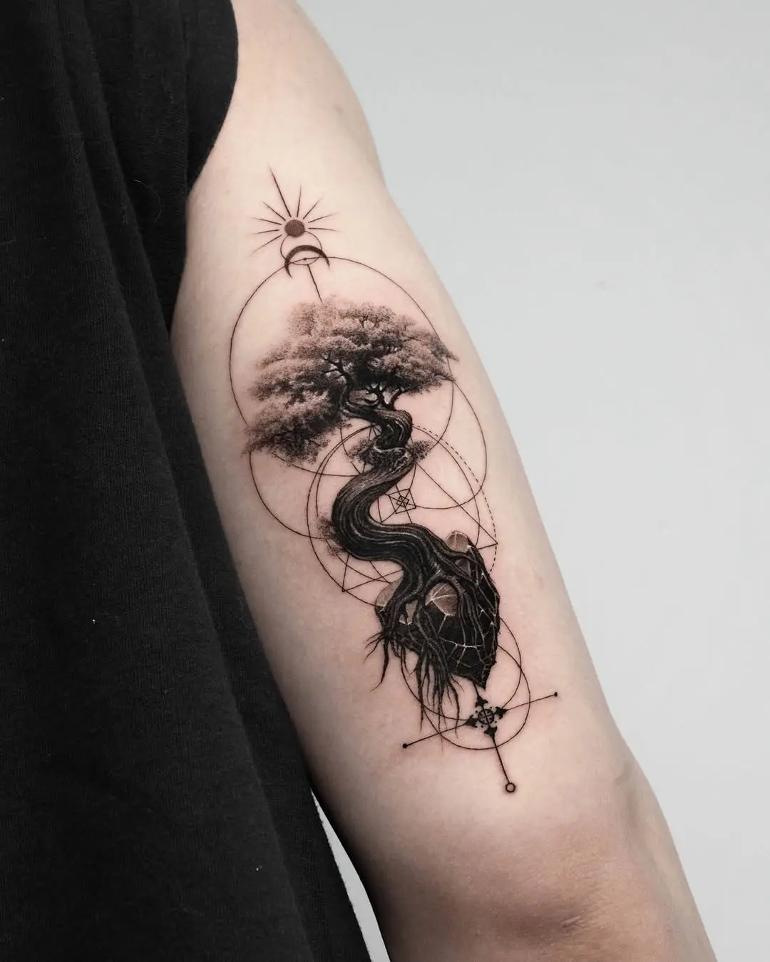 Exploring Unique Tree Tattoo Designs and Meanings