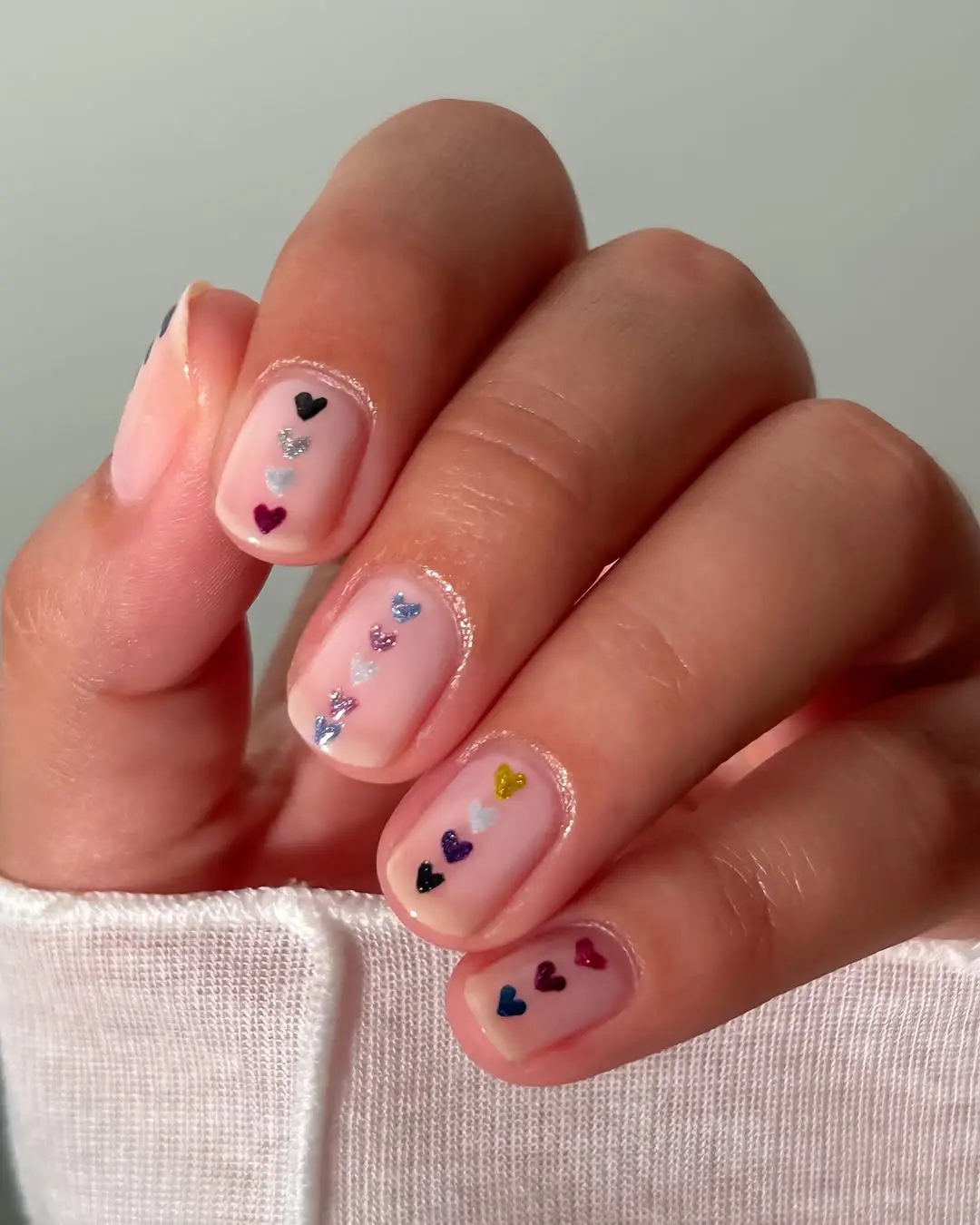Charming heart-patterned nail art for every occasion