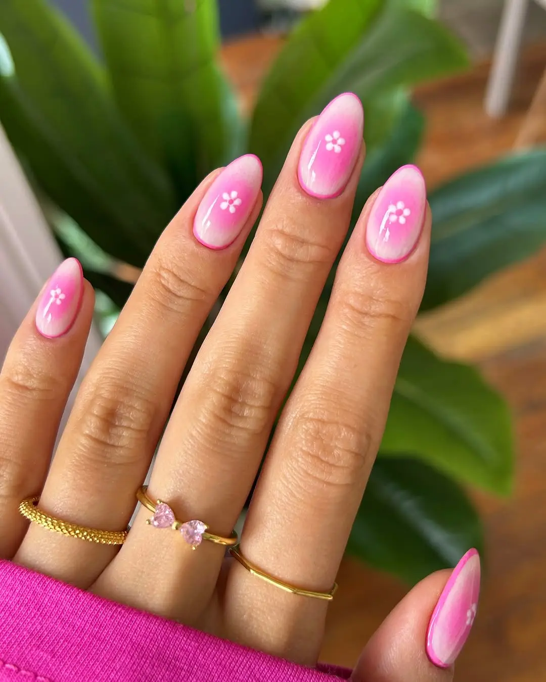 Chic Pink Floral Summer Nail Art Design