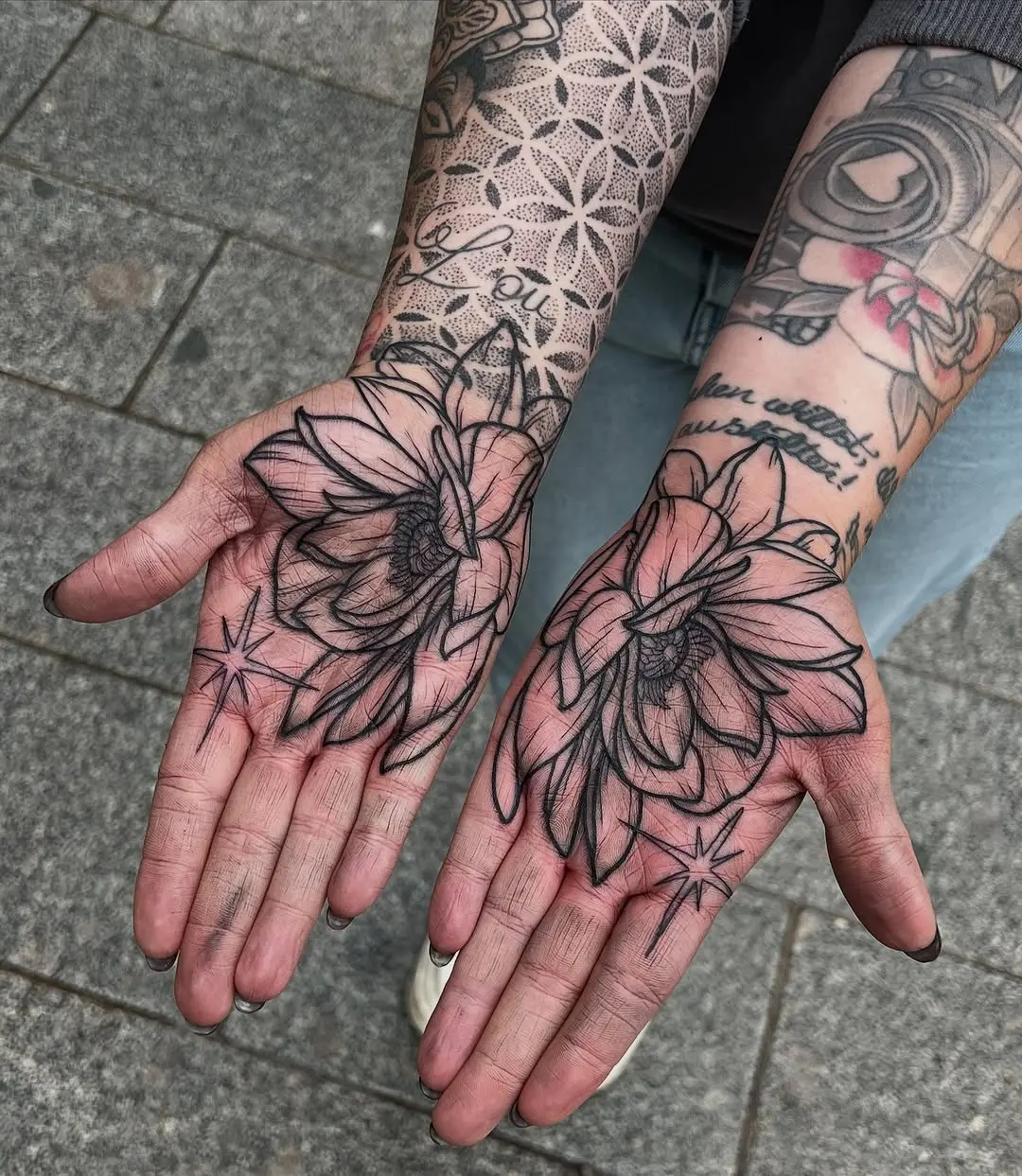 Stunning floral palm tattoos for vibrant expression