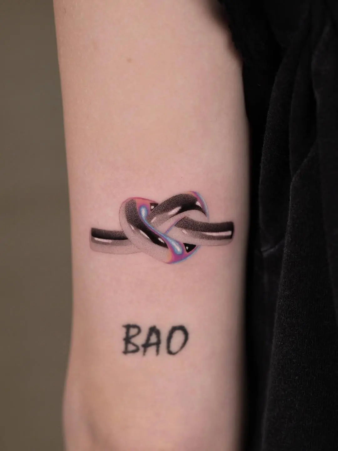 Colorful 3D Knot Tattoo with the word 'BAO'