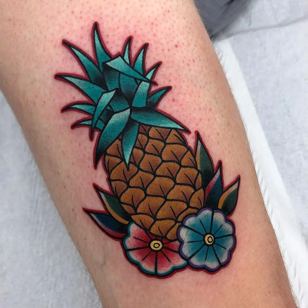 Vibrant pineapple design with floral accents