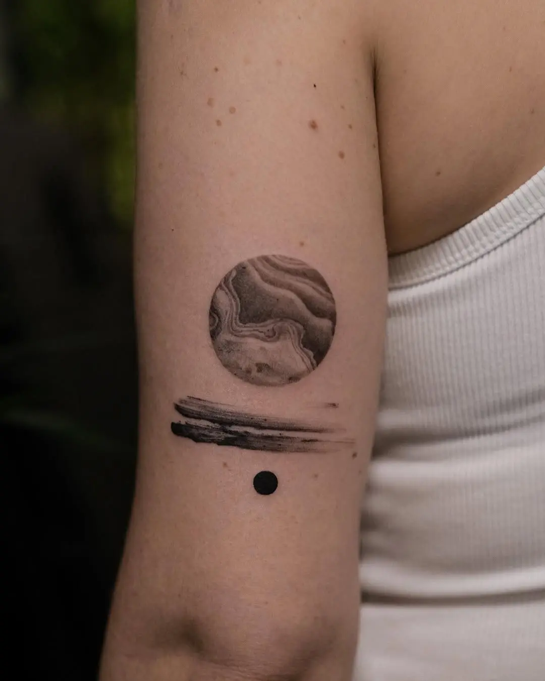 A cosmic blend of planet and minimalism.