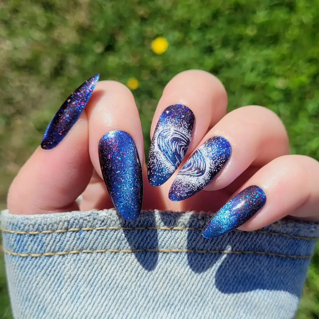 Stunning galaxy nails with mesmerizing sparkles