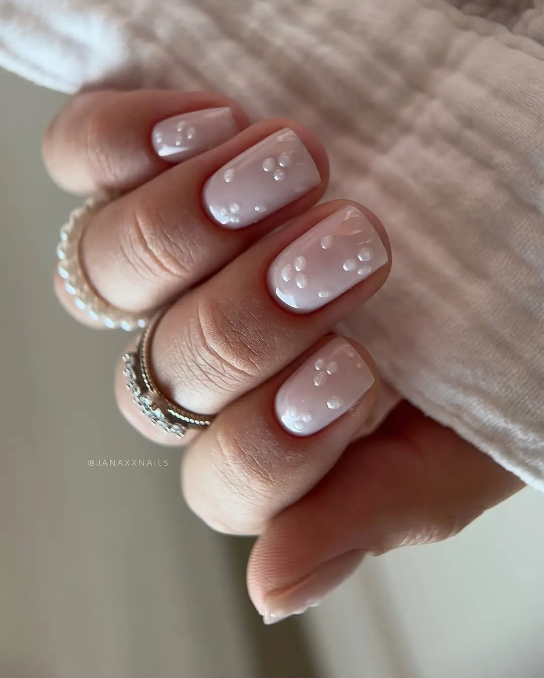 Elegant Short Nails with Cute Bubbles Design