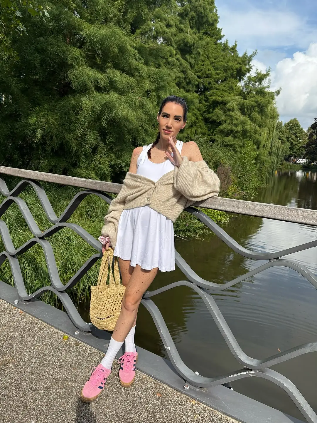 Effortlessly stylish sporty chic ensemble by the water
