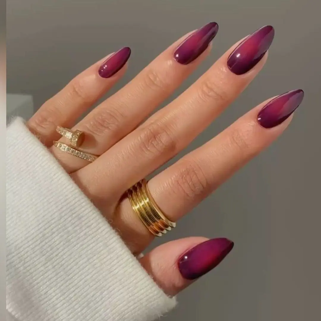 Elegant Ombre Purple Winter Nail Design