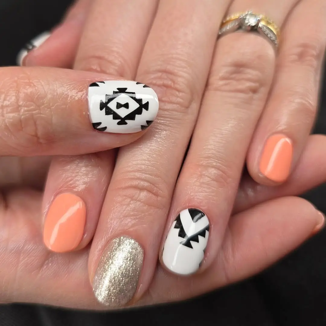 Vibrant Aztec-Inspired Nail Designs to Try