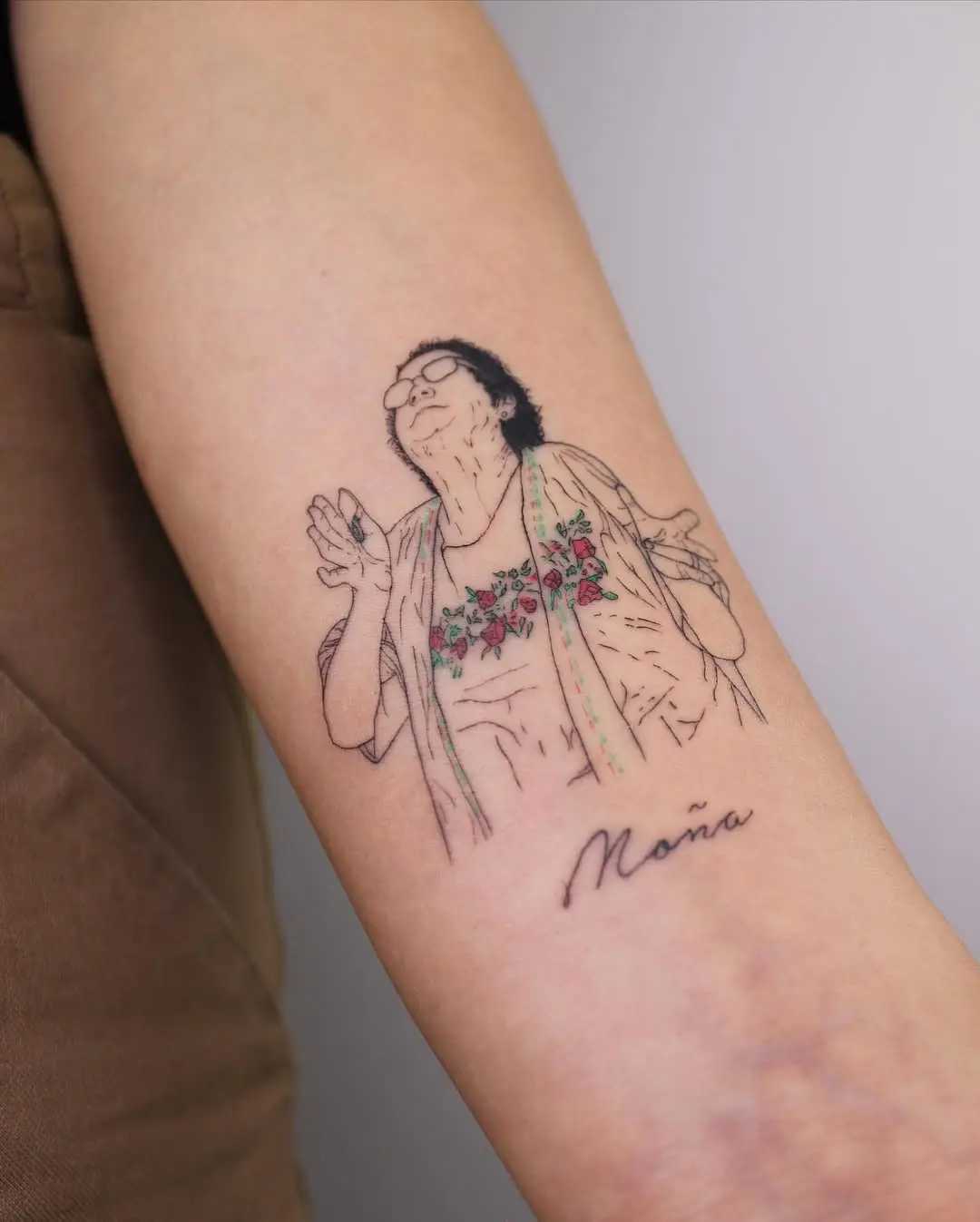 Whimsical tribute to grandmotherly love
