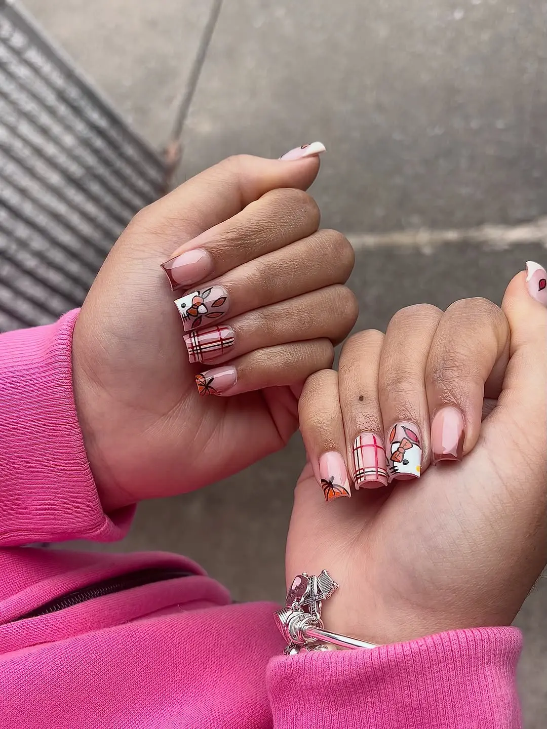 Charming Hello Kitty Inspired Plaid Nail Art