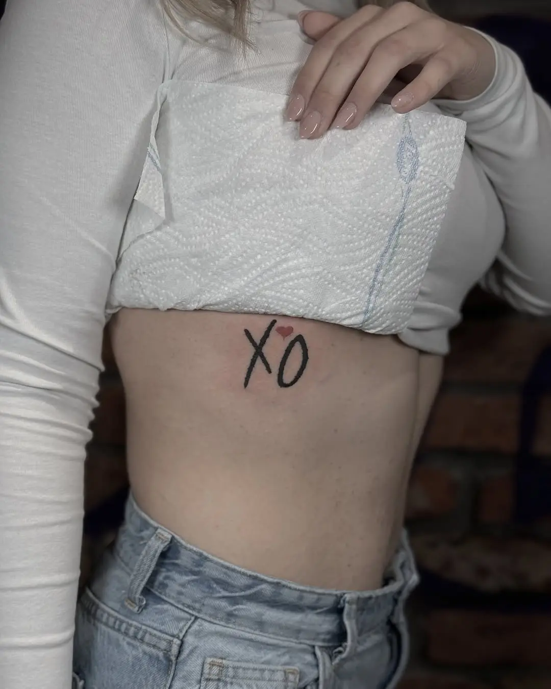 Chic XO Tattoo on the Side Body