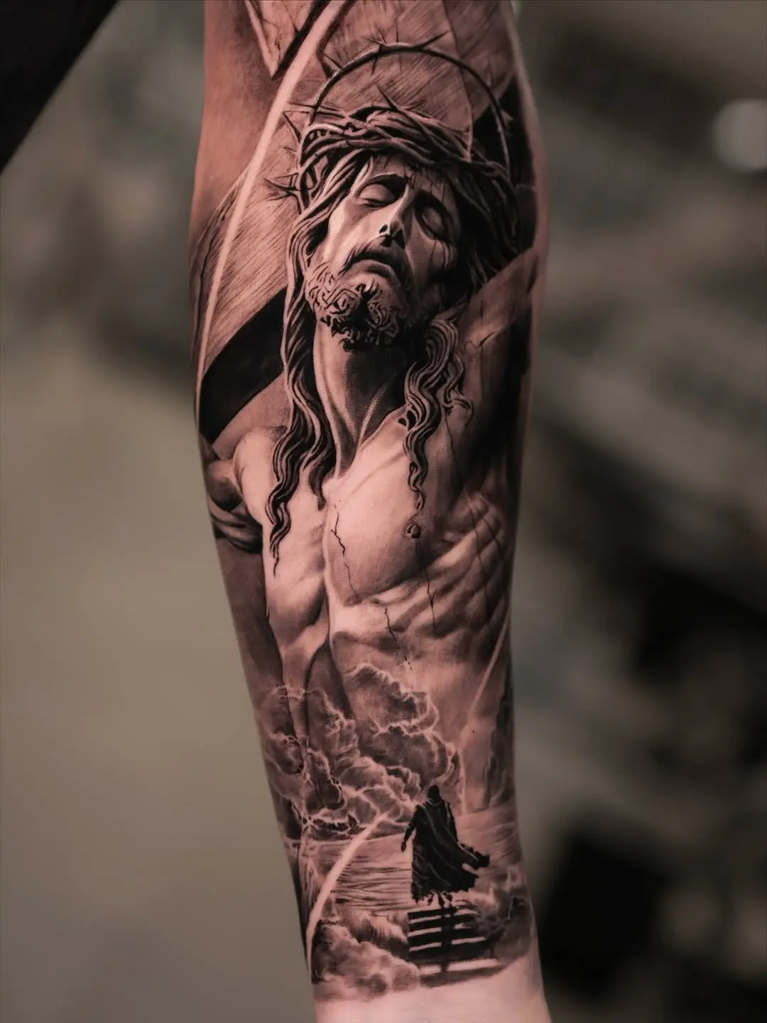 Striking depiction of Christ on the cross