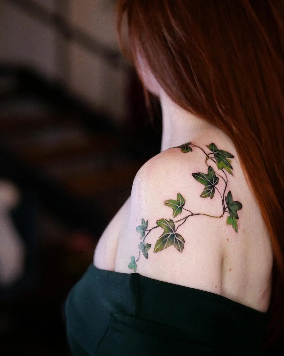 Elegant Ivy Tattoo on Shoulder