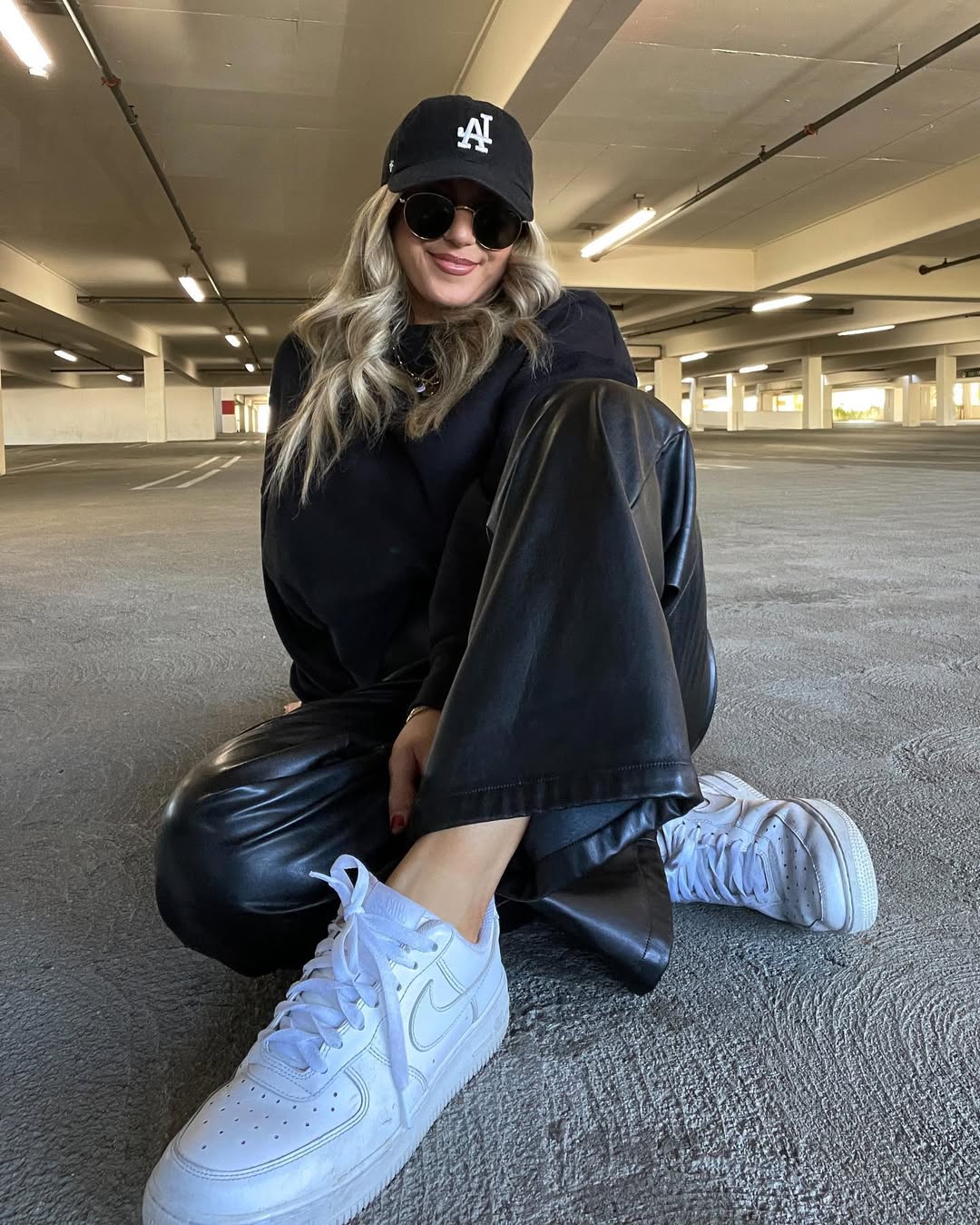 Trendy Street Style with Leather Pants