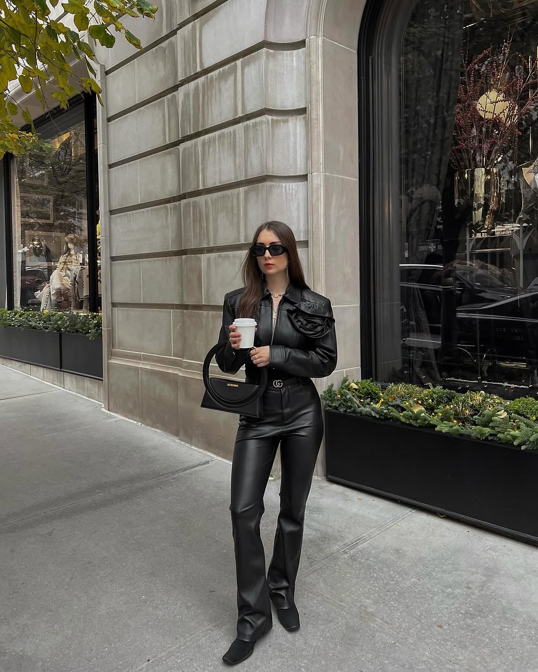 Chic Leather Pants for Effortless Style