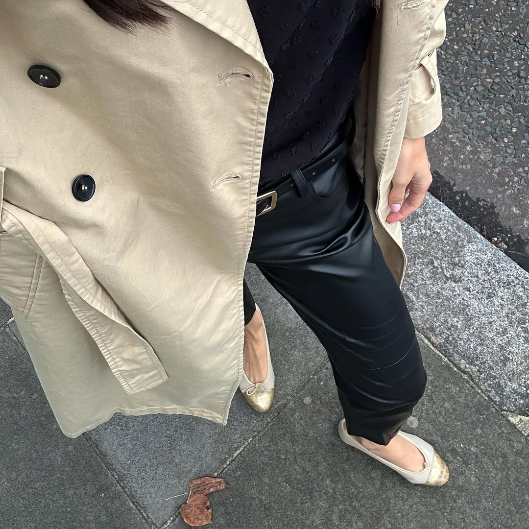 Chic Leather Pants Styled with a Trench Coat