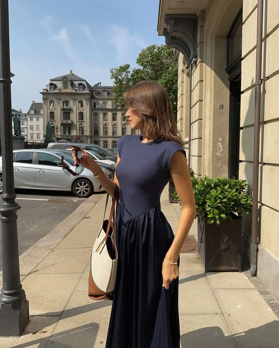Effortless elegance in a summer dress ensemble