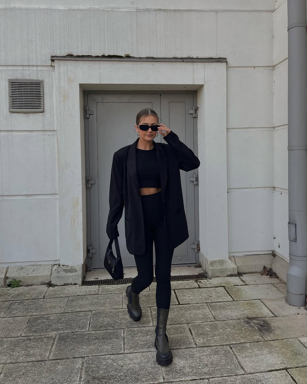 Elevate Your Casual Look with Black Blazer