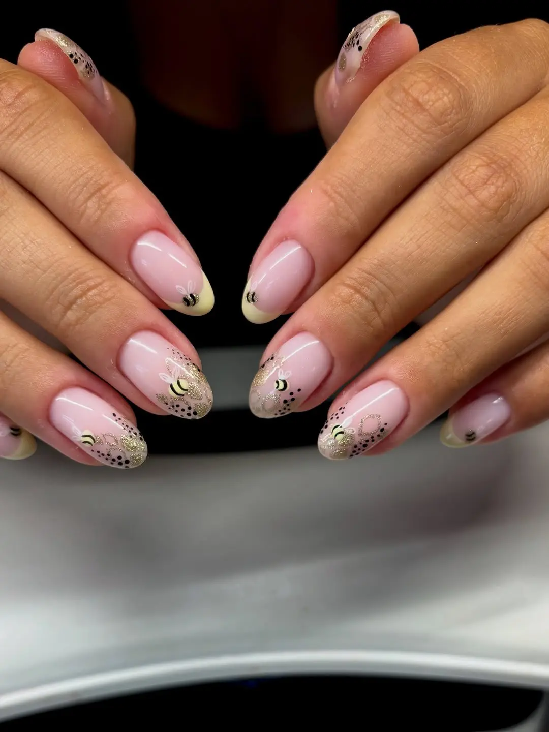 Elegant graduation nails with stylish accents