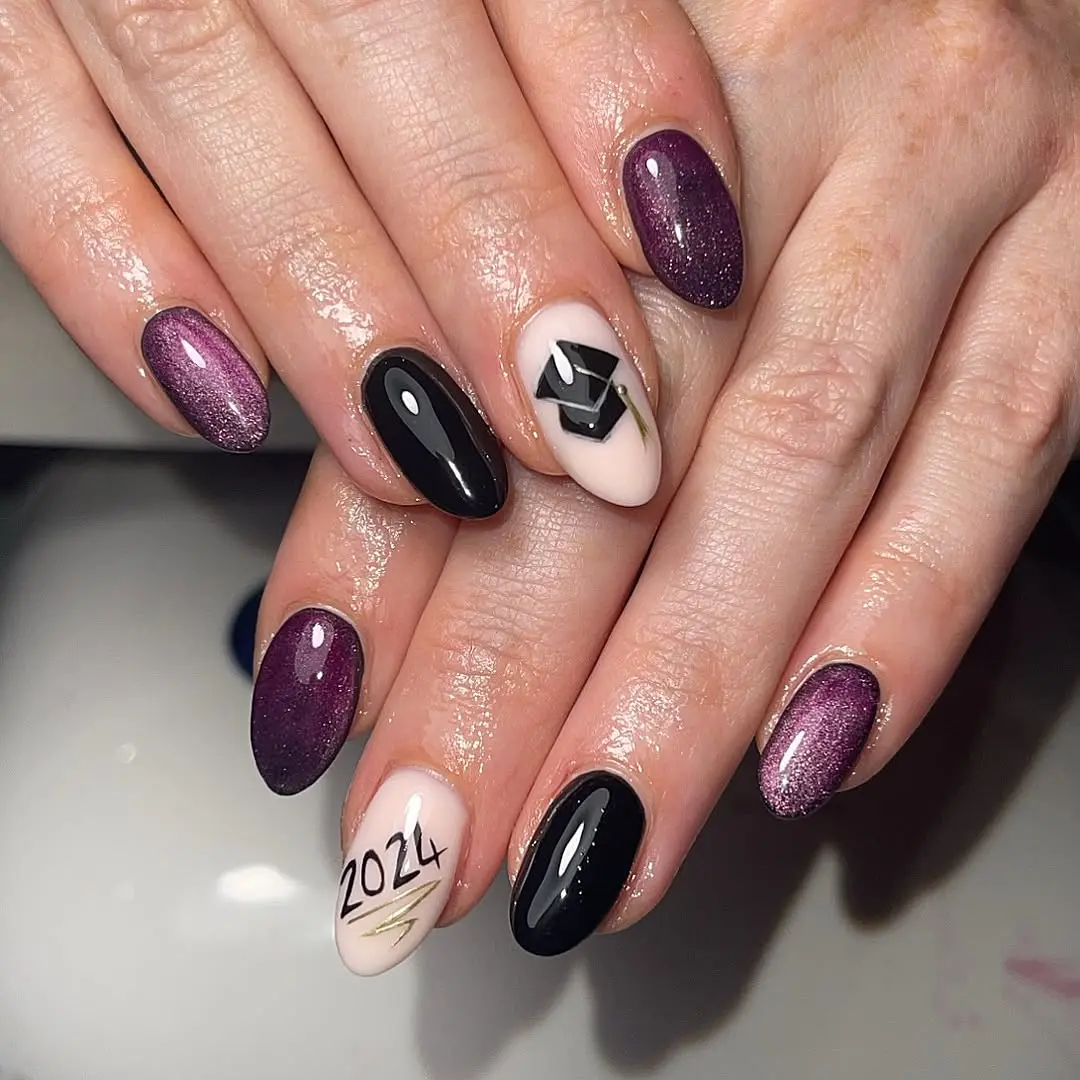 Chic gradient graduation nails for 2024