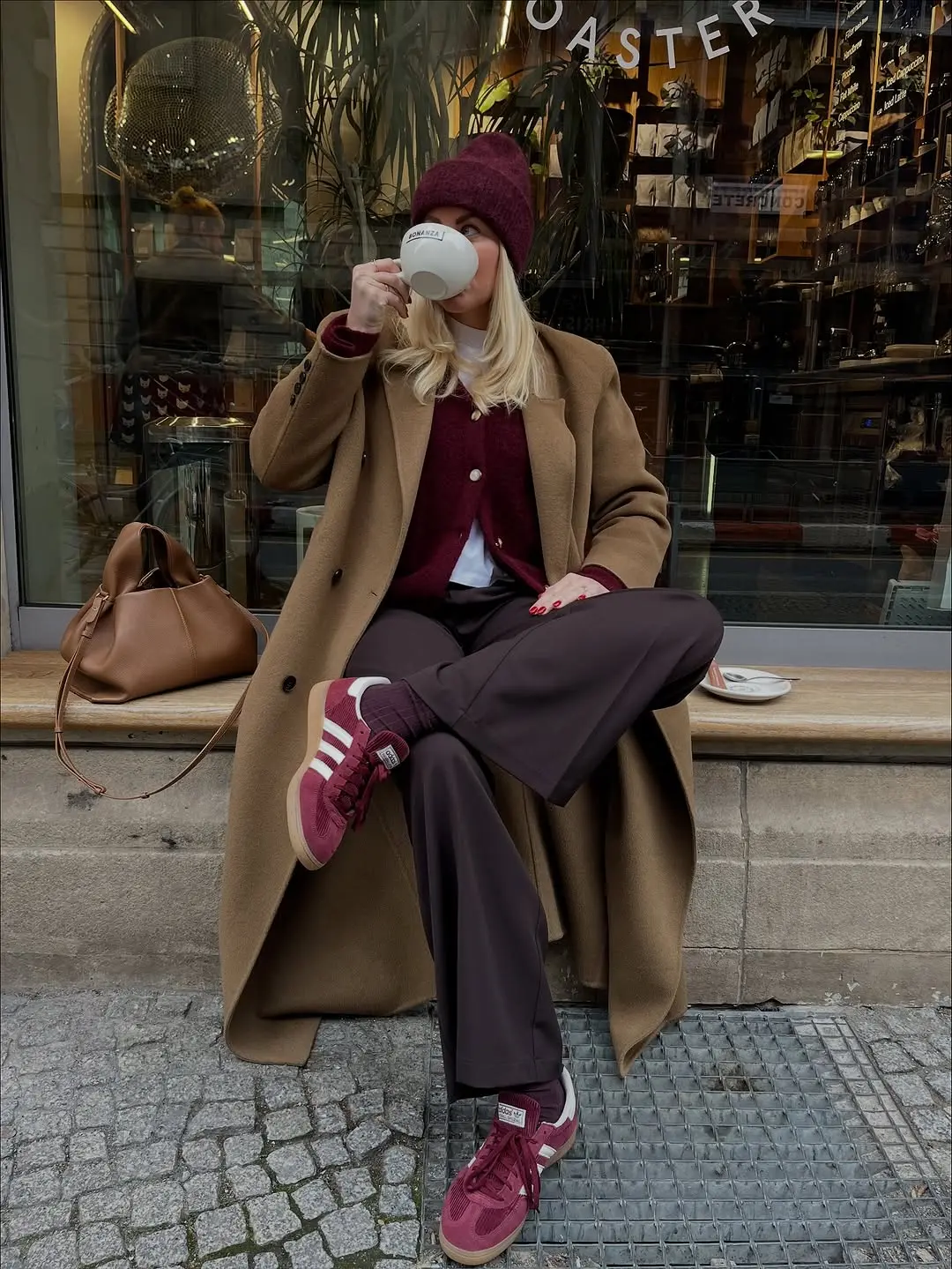 Chic winter outfit with a vintage twist